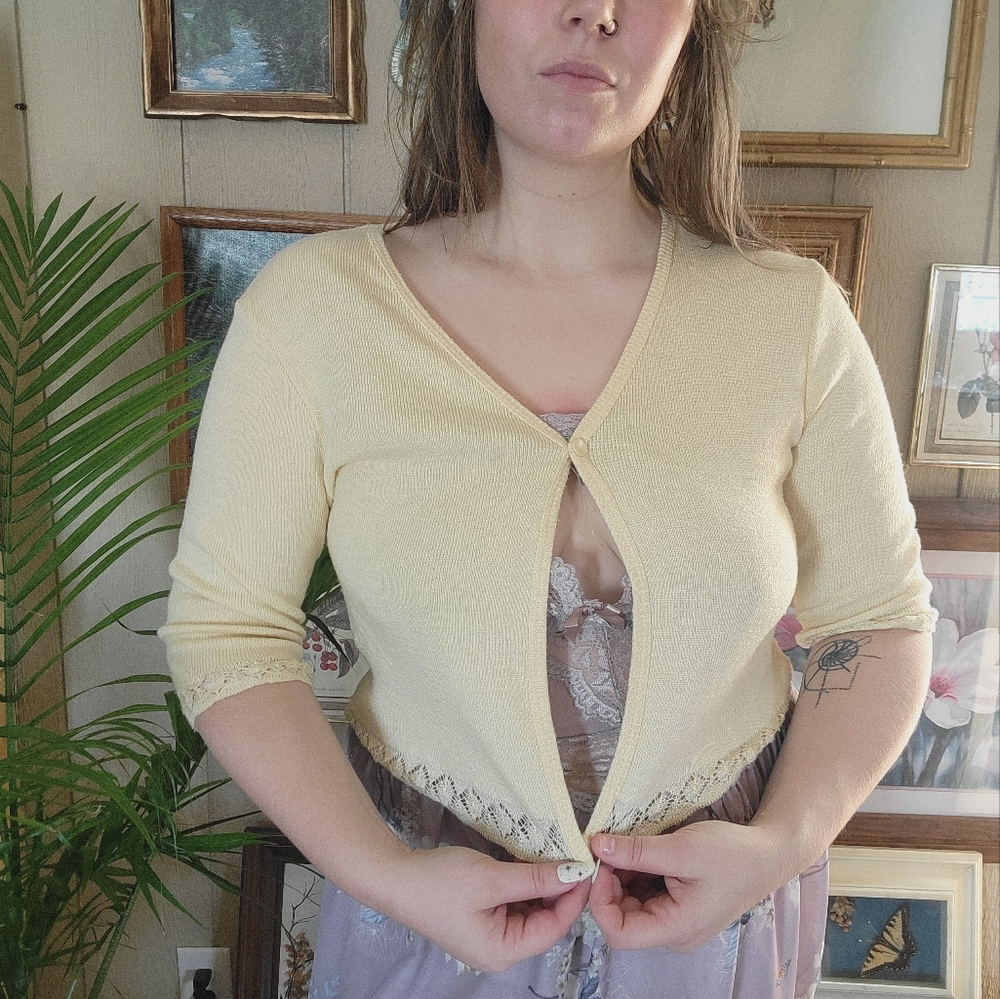 Vintage Coquette Cropped Cardigan